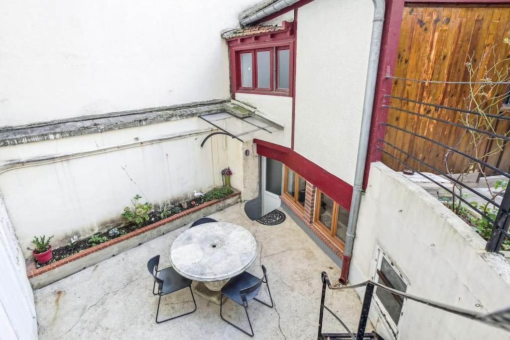 Appartement With Little Garden-terrace At Trocadero